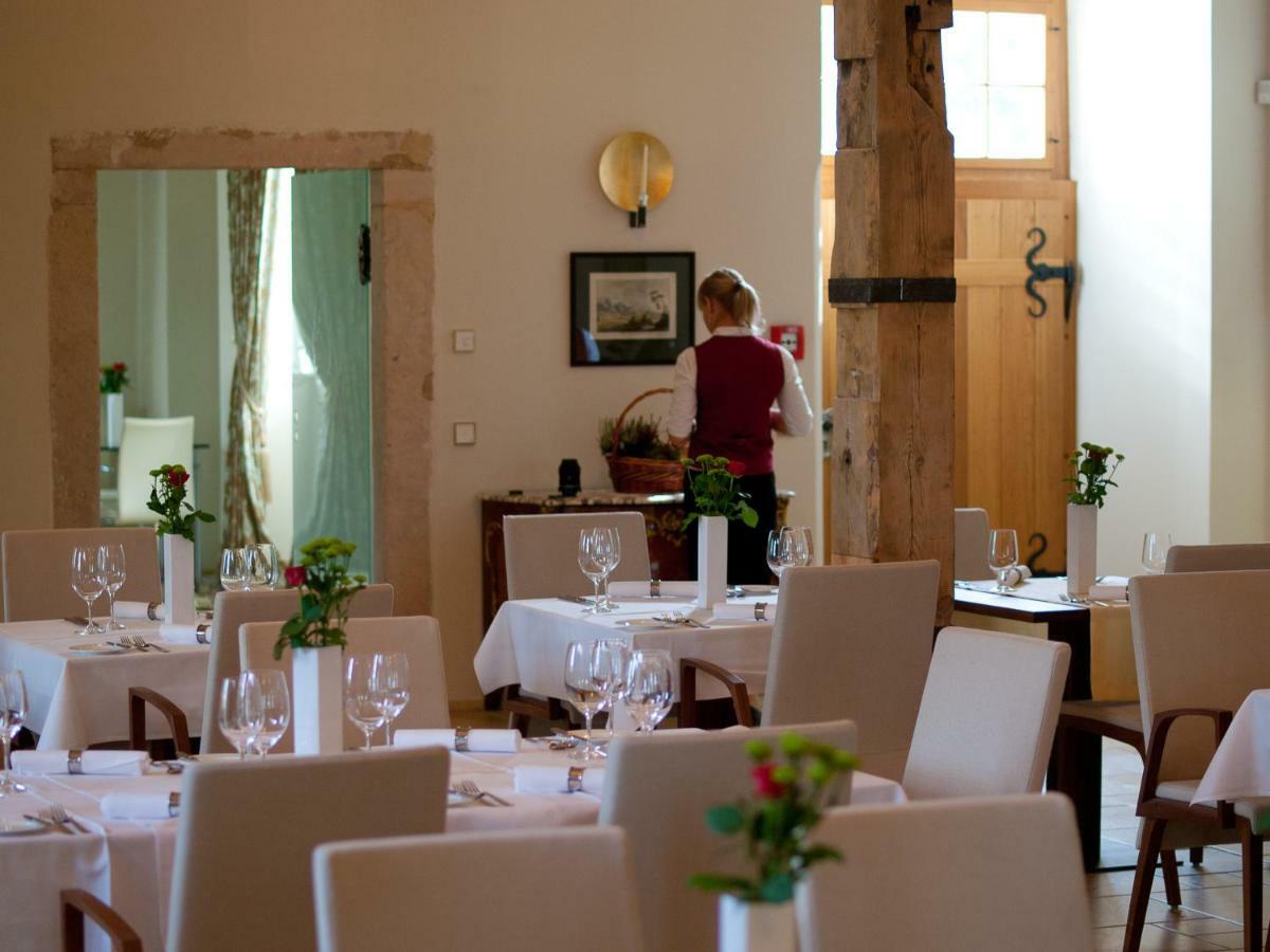 Palac Pakoszow Schlosshotel Wernersdorf Jelenia Góra Εξωτερικό φωτογραφία Restaurant in the Hotel